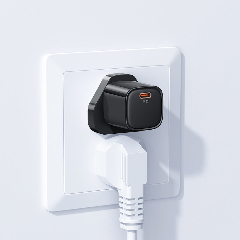 Mcdodo 20W 1A PD Fast Charger (UK) + C to L cable 1.2m